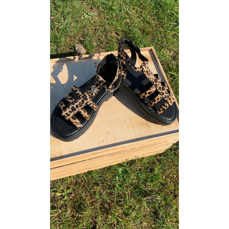 Sandales leo
